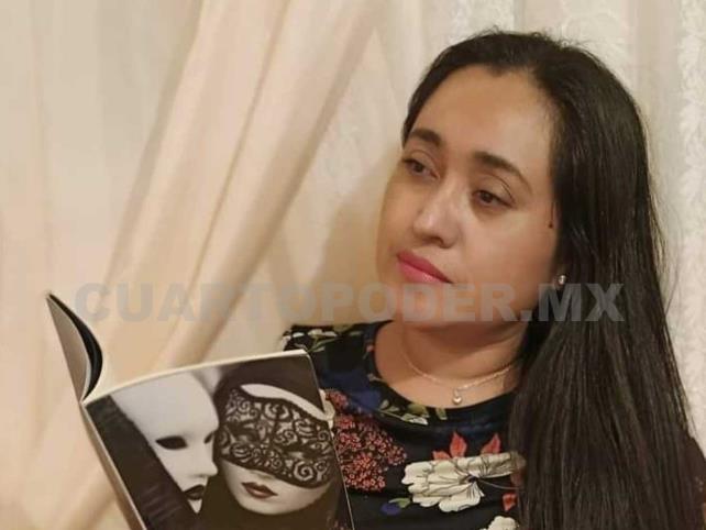 Ana Lilia muestra su faceta de escritora Ana Lilia muestra su faceta de escritora