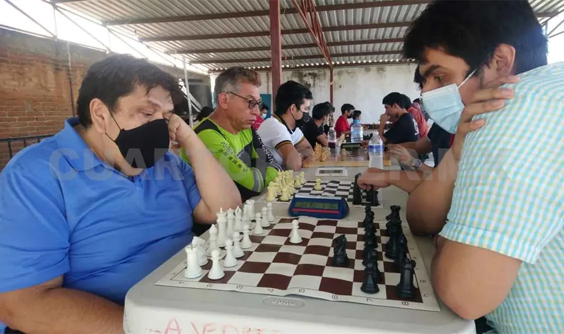 Abel Dávalos triunfa en el Torneo de Apertura
