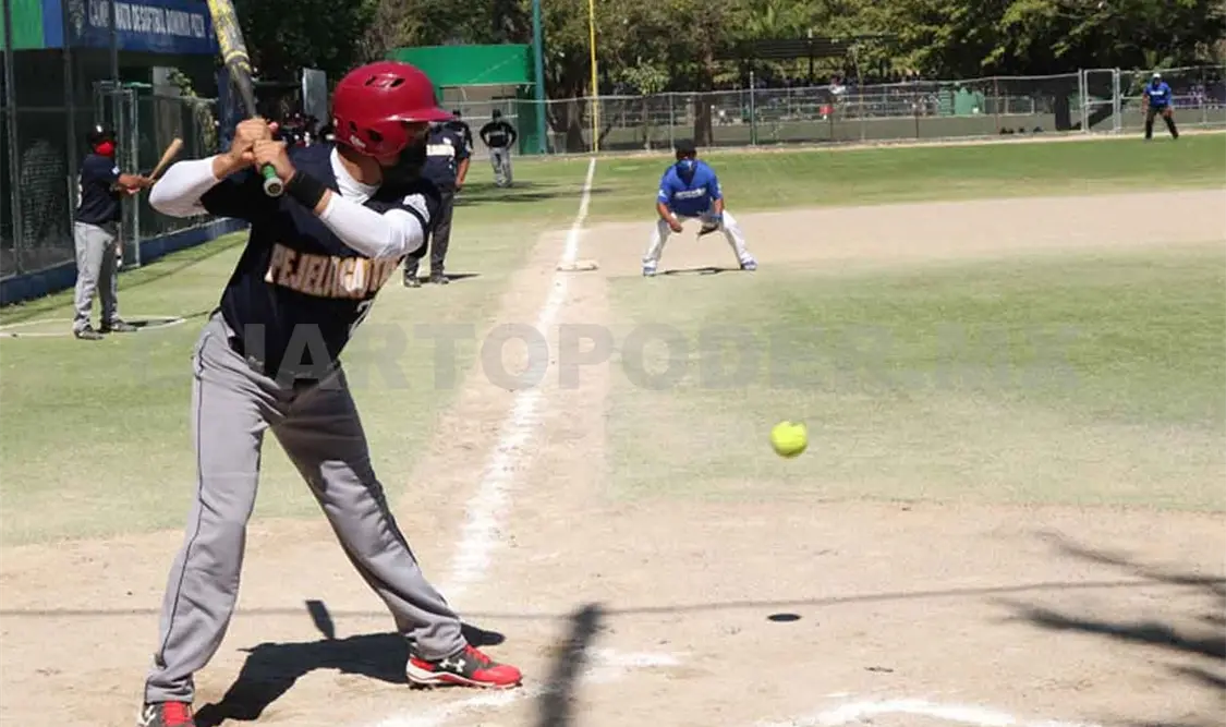 Pejelagartos consigue el gallardete