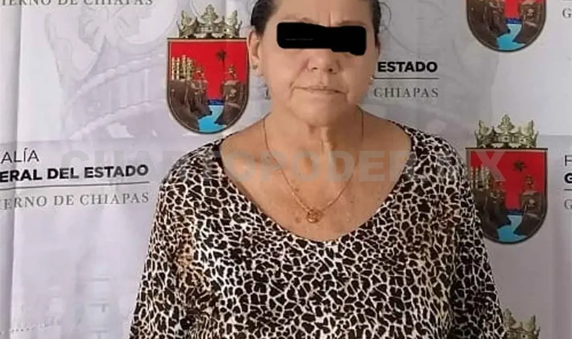 Capturan a mujer por documentos apócrifos