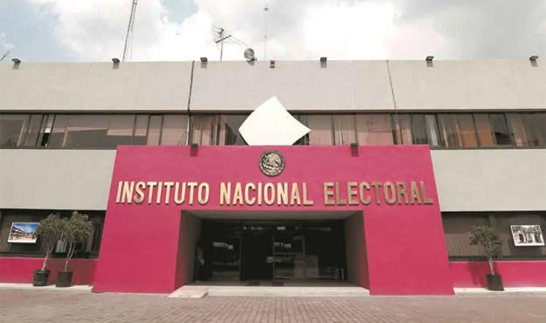 Respetar veda por revocación de mandato