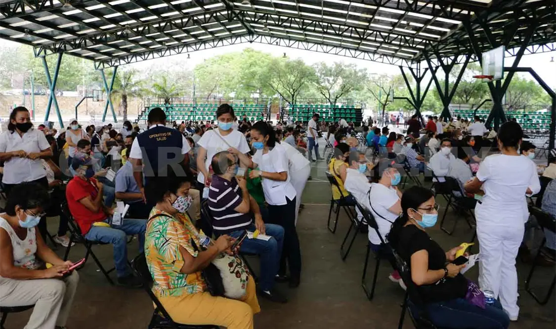 Exhorta Llaven a aplicarse dosis de refuerzo anticovid