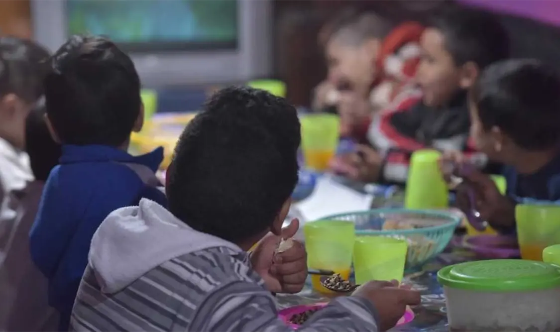 El objetivo del programa es brindar alimentos para aquellas personas que no tienen los recursos para obtenerlos. Cortesía