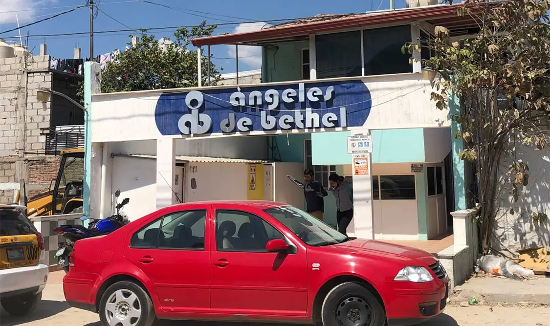 La clínica se ubica en la colonia Xamaipac, sobre la 10a avenida Sur, entre las calles 14 y 15 Poniente. José Ortega / CP