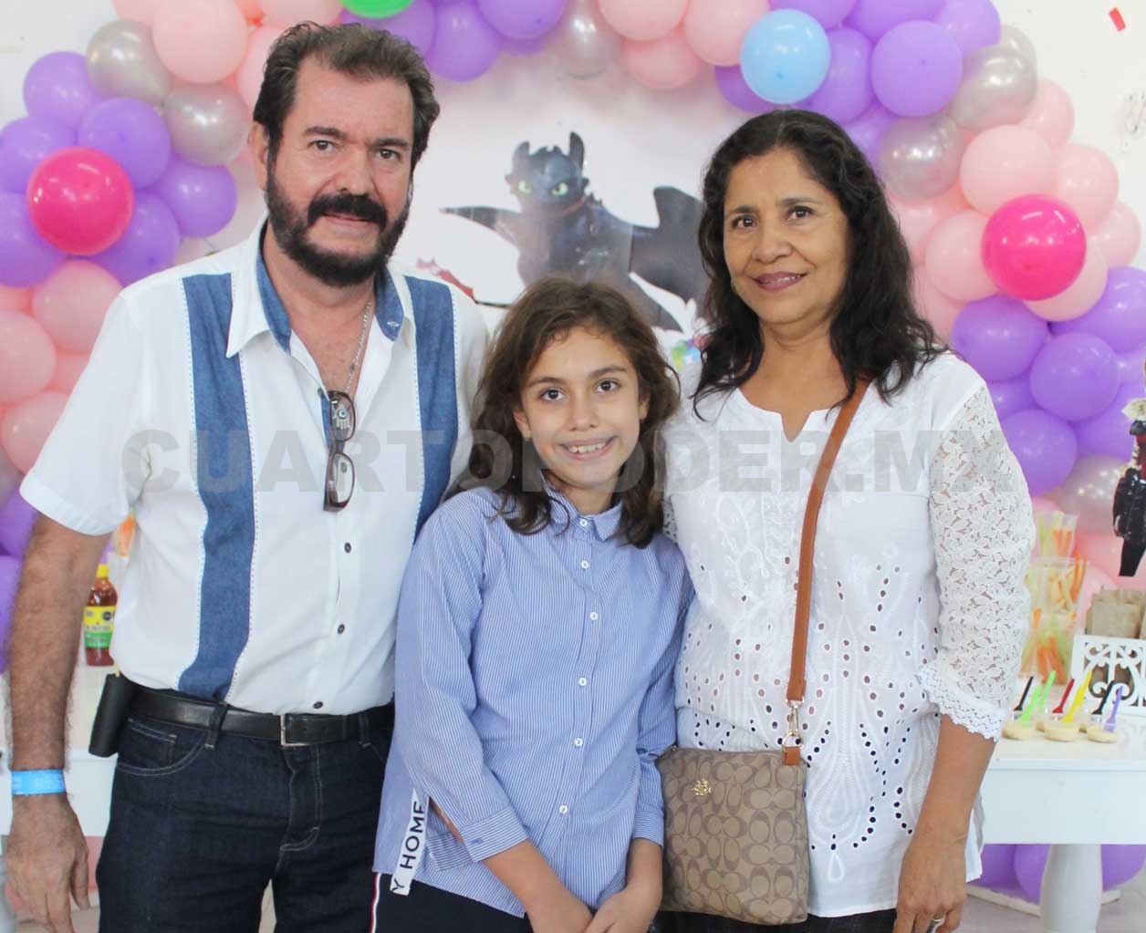 Regalos y abrazos para Romina