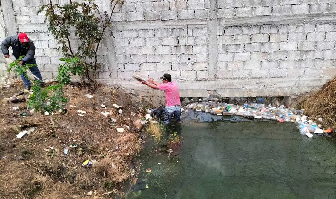 Realizan campaña de limpieza en colonias y barrios