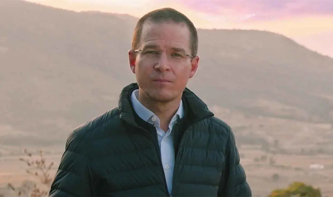 Acusan a AMLO de atacar a opositores