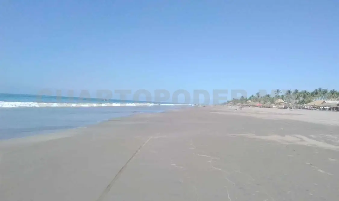 Baja afluencia turística a Puerto Arista en puente