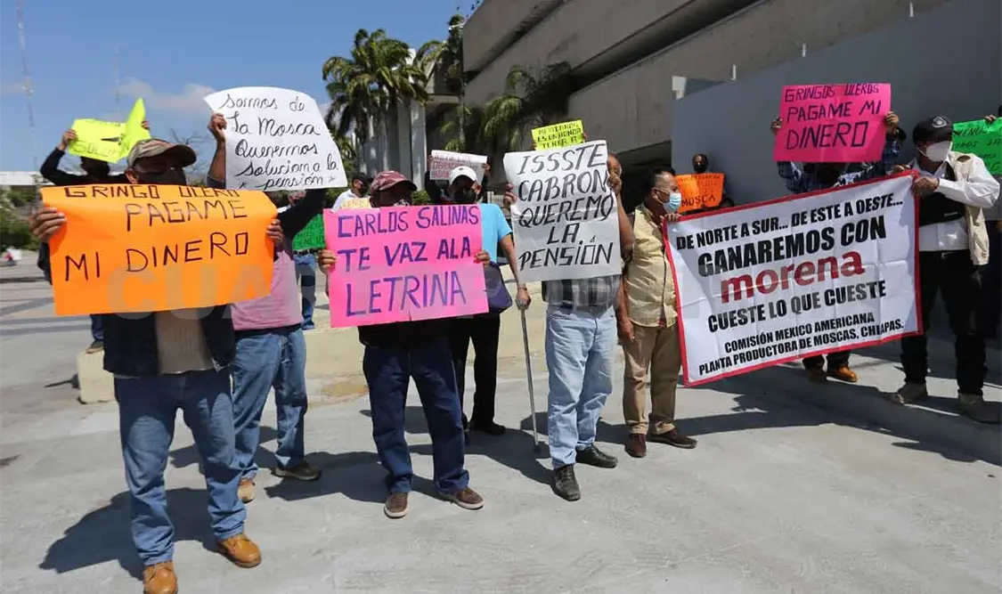 Mediante marcha piden el pago de pensiones