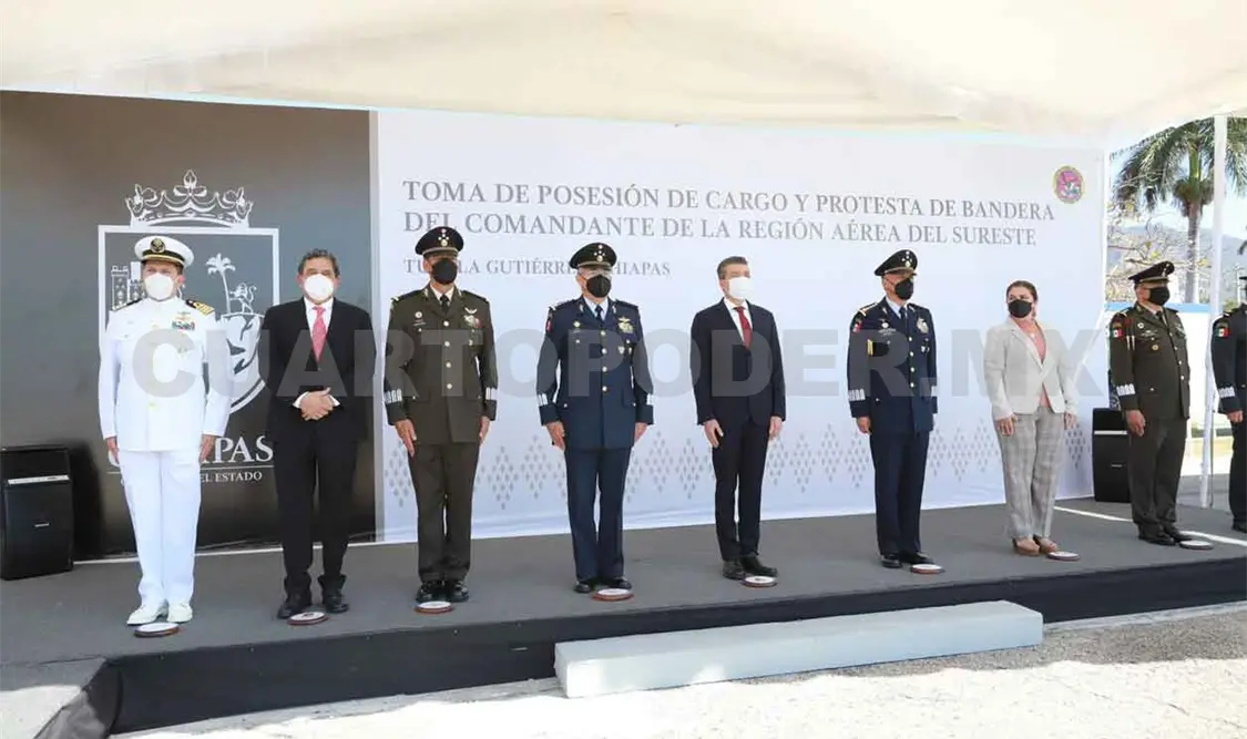 Bertín Hernández toma posesión como nuevo comandante