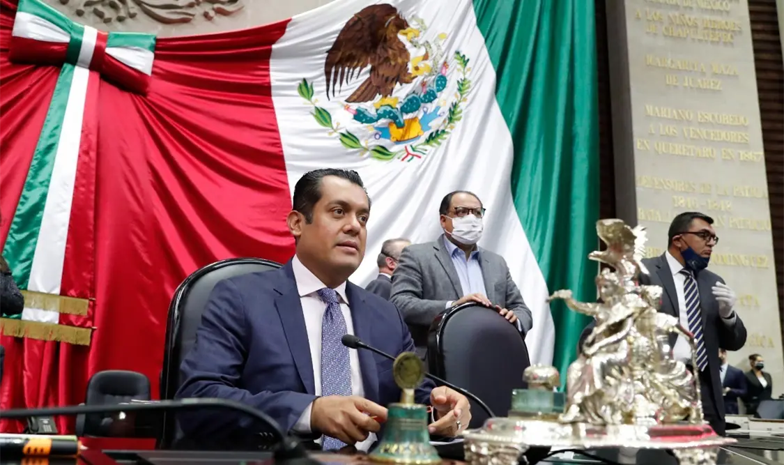 Llaman a respetar el derecho a promocionar la reforma eléctrica. Cortesía