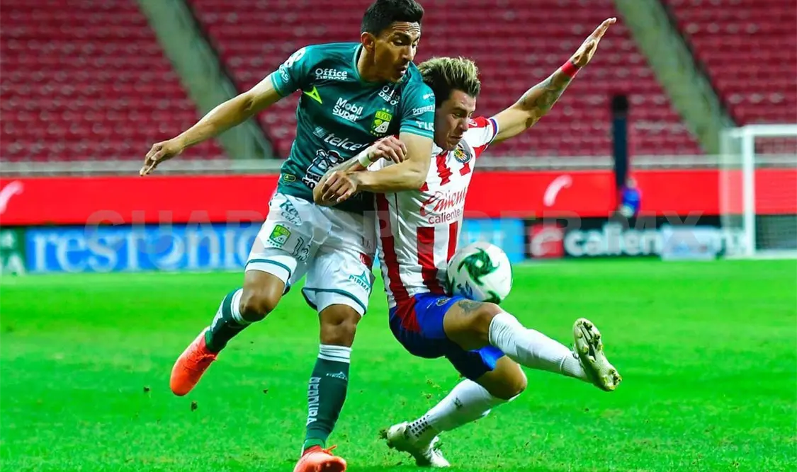 León recibe a las Chivas en duelo parejo