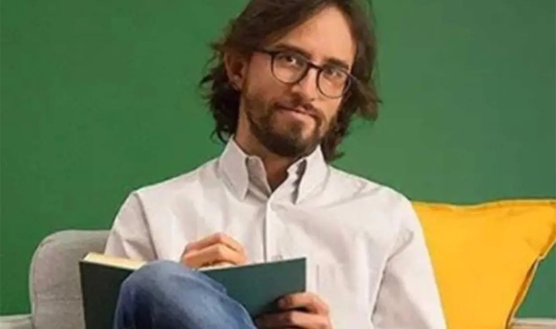 El escritor Daniel Saldaña París. Cortesía