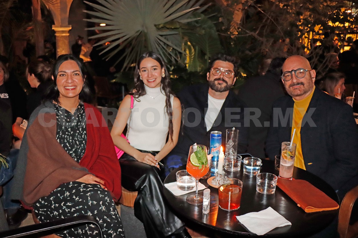 Cocteles y buen ambiente