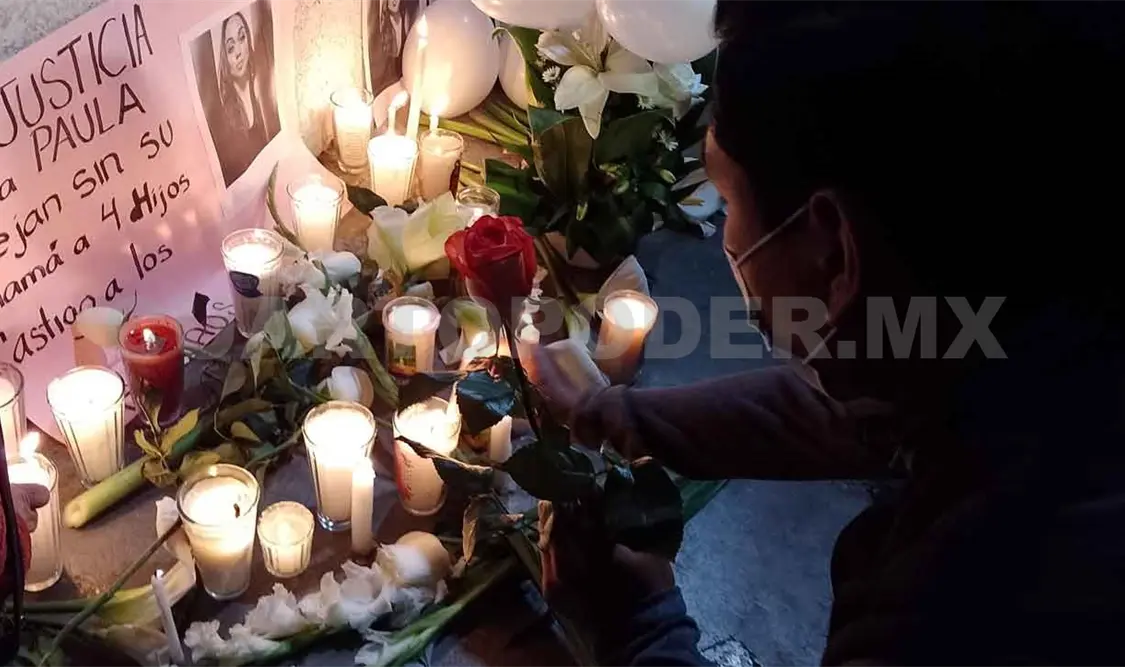 Con marcha, exigen justicia por la muerte de Paula Ruiz