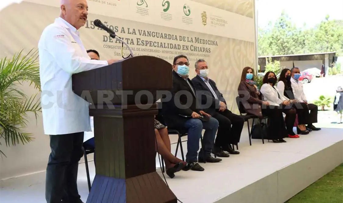 Reconocen al pediátrico por 15 años de servicios