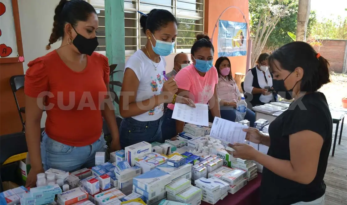 Realizan brigadas de salud en colonias