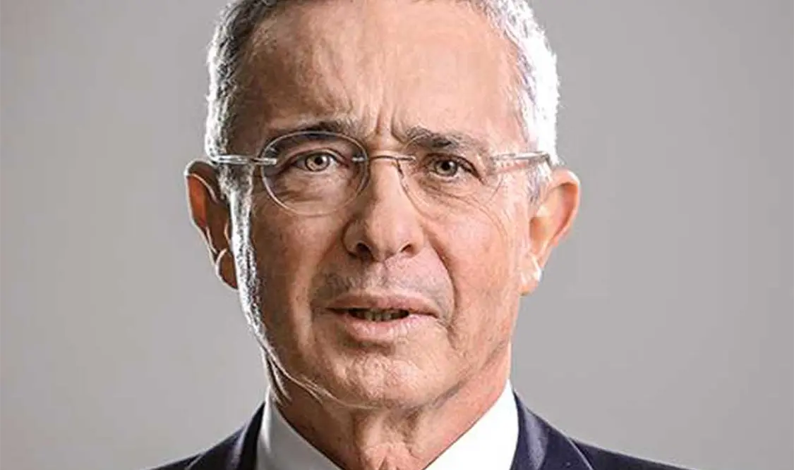 El autor Álvaro Uribe, considerado uno de los grandes estilistas de la literatura mexicana. Cortesía