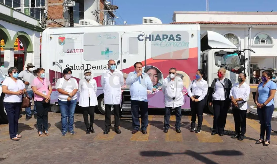 Instalan en Villaflores Caravana de la Salud