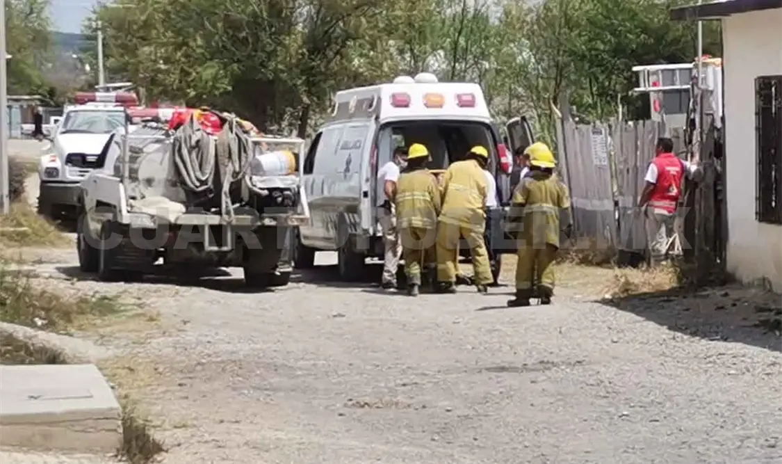 Intenta evitar que su casa se incendie y se intoxica