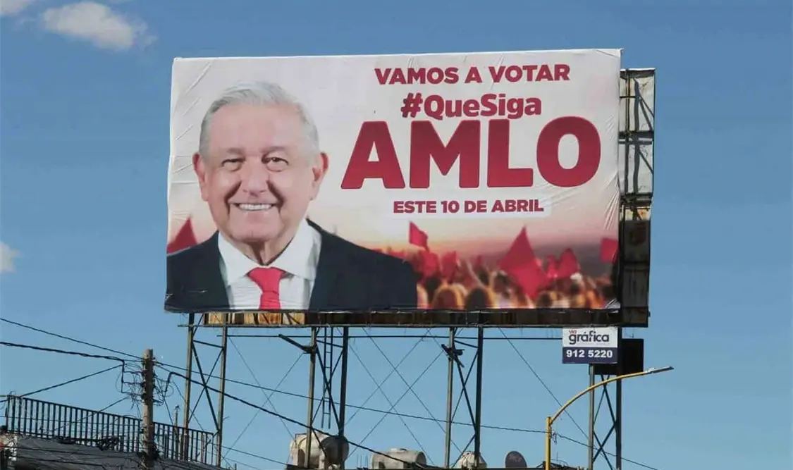 Además de los espectaculares, se deben de remover las lonas que tienen la misma intención y las pintas en bardas. Cortesía