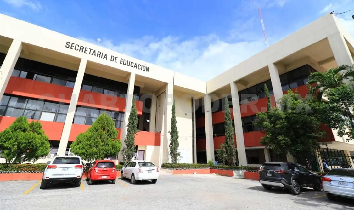 Fortalecen subsistema de preparatorias estatales