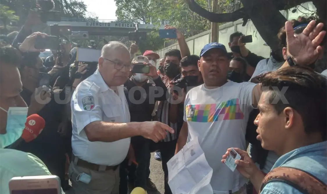 Otorga INM a migrantes pases de salida