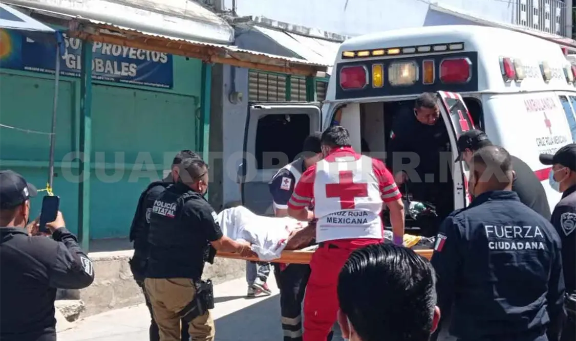 Balean a joven y muere en trayecto al hospital