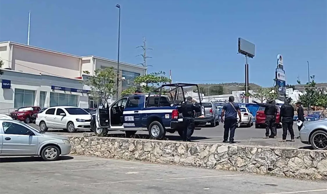 Asaltan a cuentahabiente y le quitan 150 mil pesos
