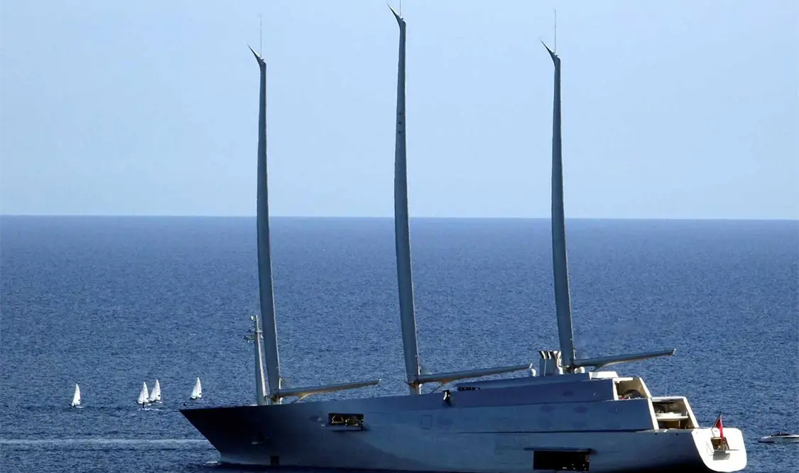 El yate a vela más grande del planeta fue bautizado como “SY A” (Sea Yatch Aleksandra). Cortesía
