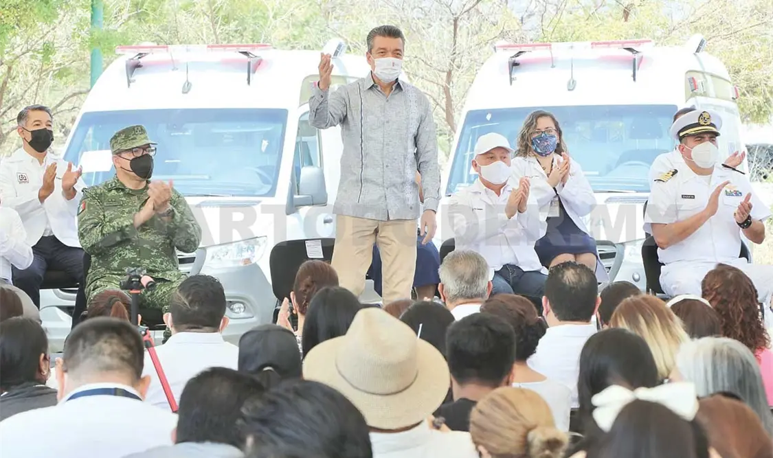Escandón Cadenas refrendó el compromiso con el derecho a la salud de los chiapanecos y aseguró que este trabajo seguirá siendo prioridad. CP