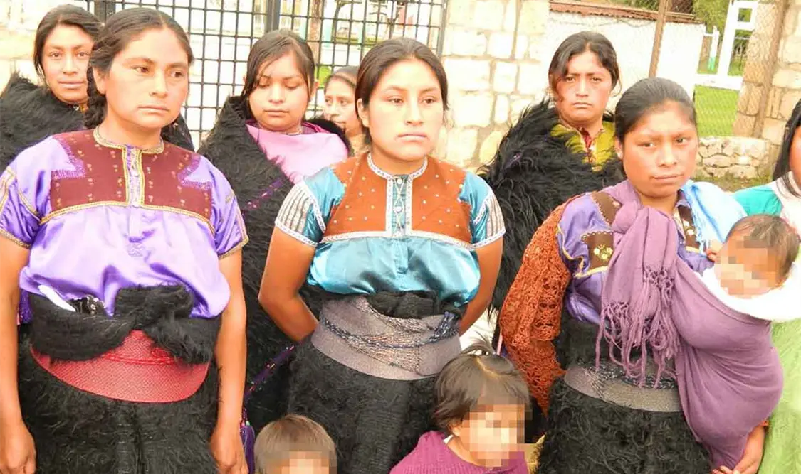 Crece pobreza de mujeres indígenas