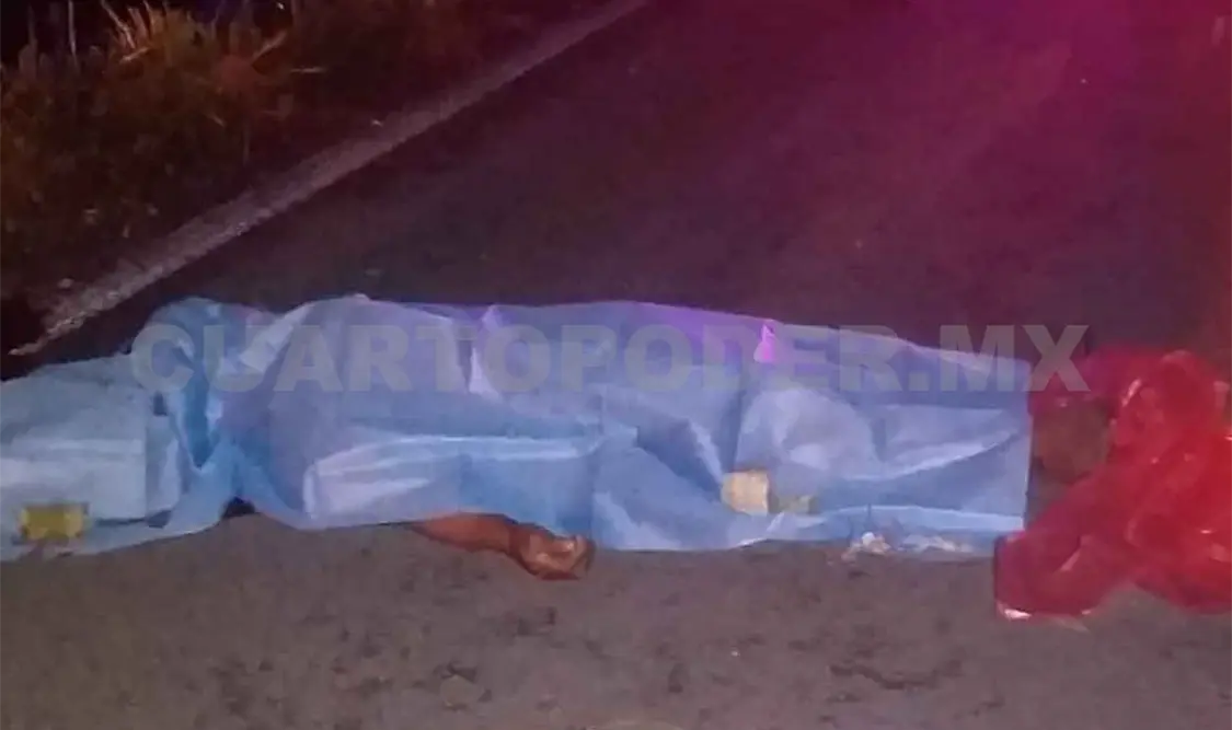 Hombre muere atropellado en carretera federal
