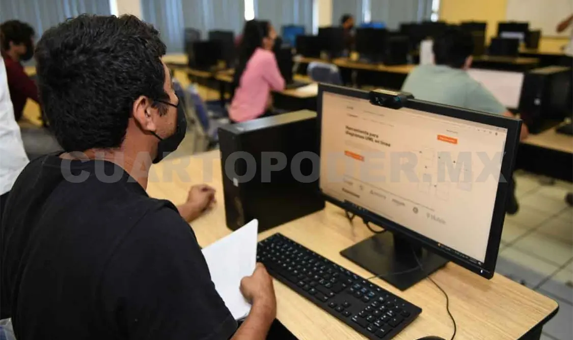 Reafirman compromiso con la formación personal