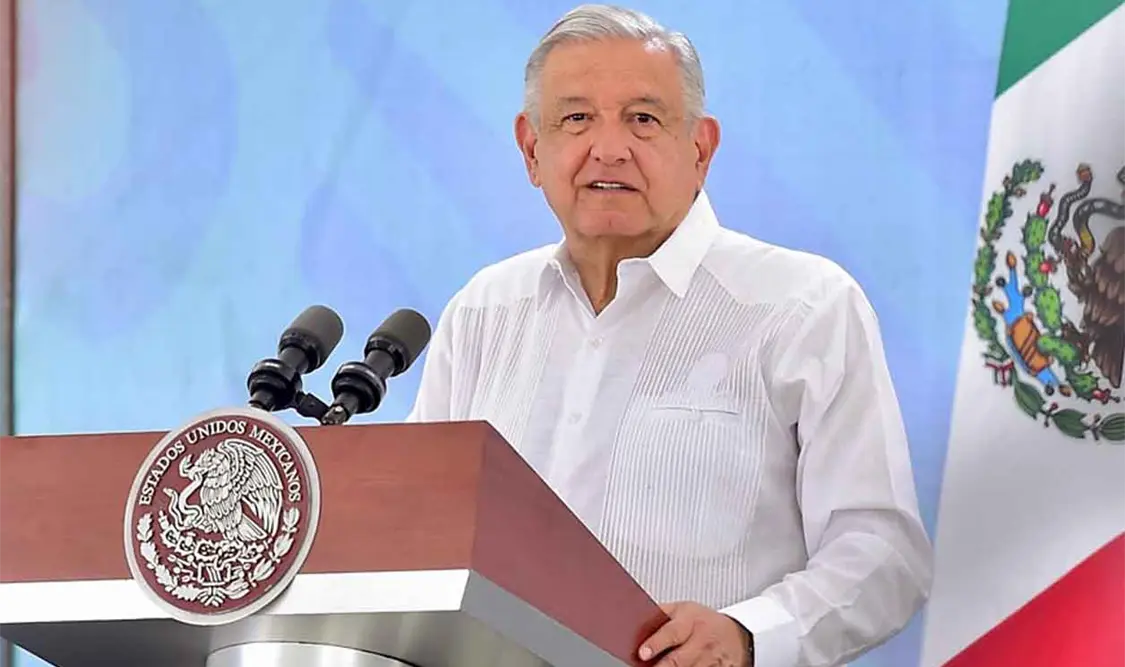 Si Corte suspende promover consulta, acataremos: AMLO