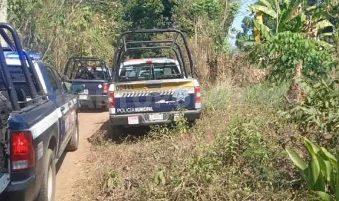 Encuentran a hombre con señas de tortura en predio