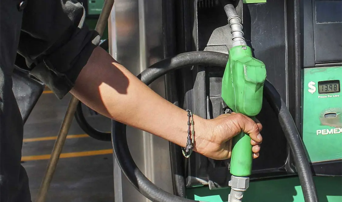 En el mundo, el proceso paulatino de reactivación económica ha incrementado el consumo de gasolinas y también contribuye a subir los precios de estas. Cortesía