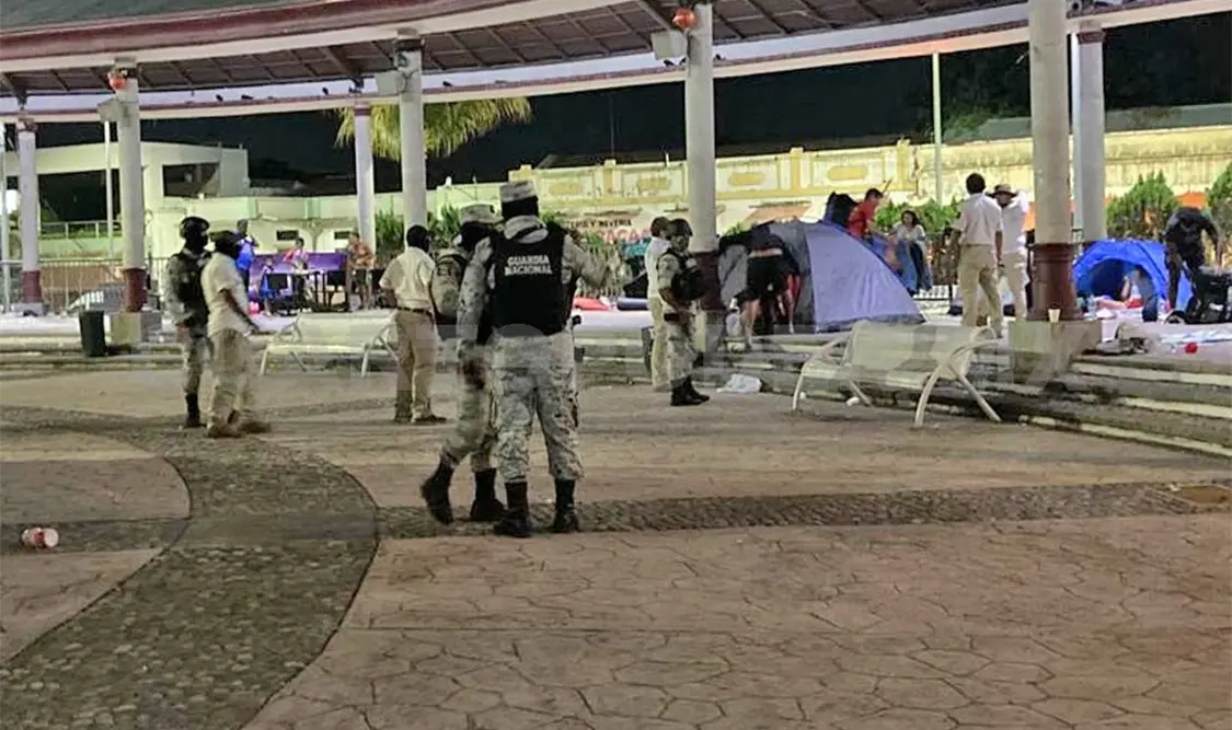El INM emprendió operativos en distintas zonas de la ciudad de Tapachula para detectar y asegurar a extranjeros irregulares. Víctor Sánchez / CP