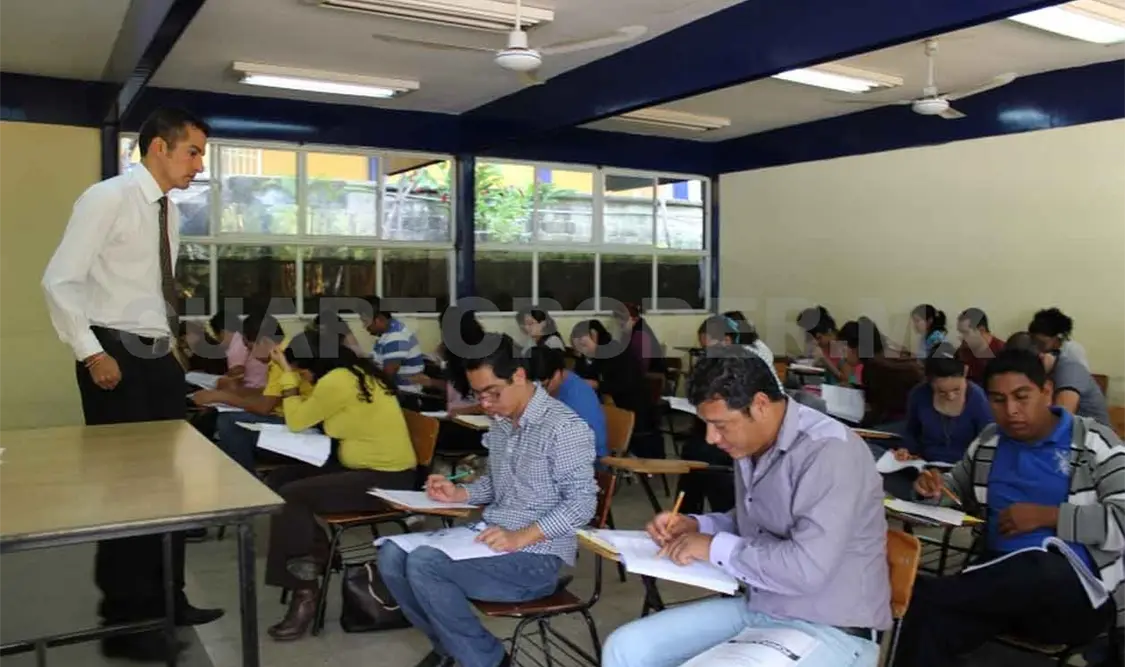 Convocan a cursar la Maestría en Derecho