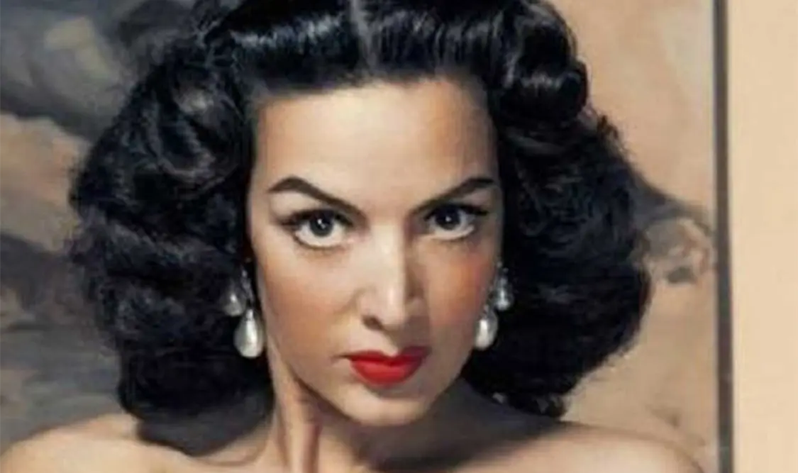 Toman medidas por película de María Félix
