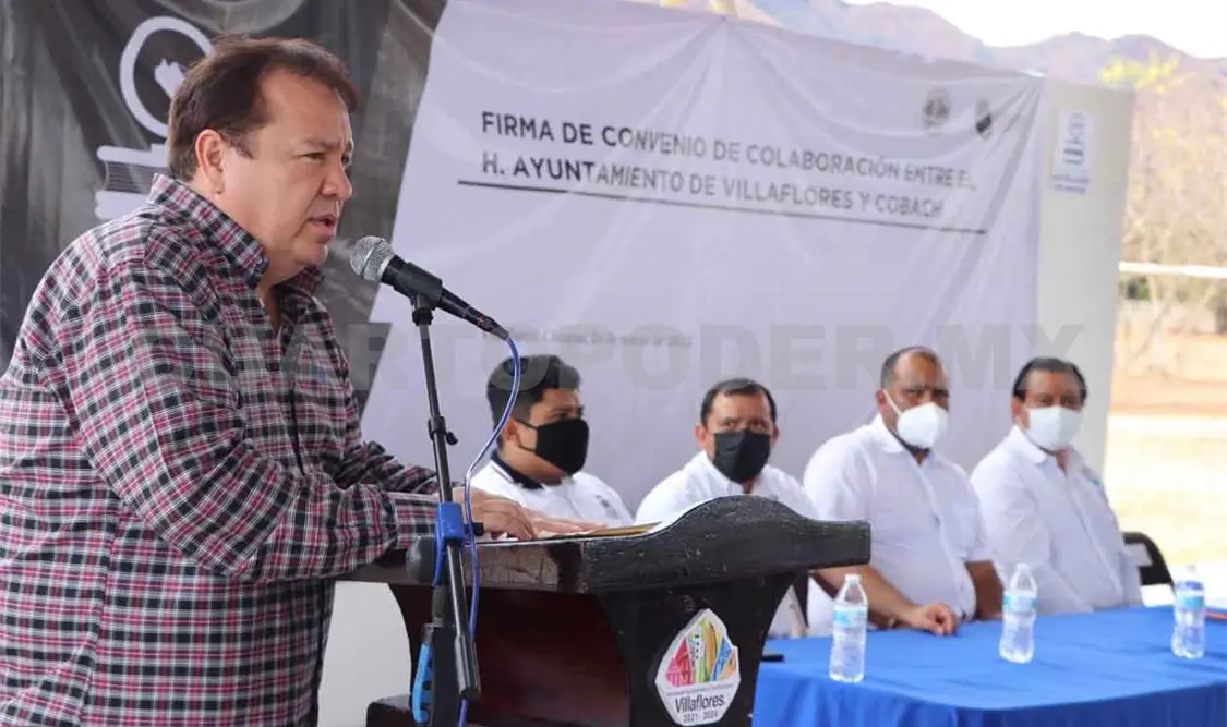 Ayuntamiento y Cobach firman convenio de trabajo