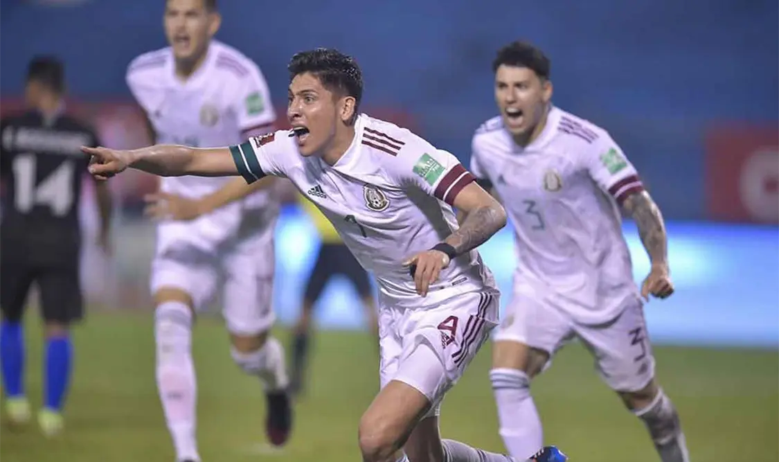 México se acerca al Mundial tras triunfo