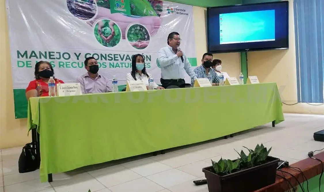 Realizan conferencias sobre manejo de recursos naturales