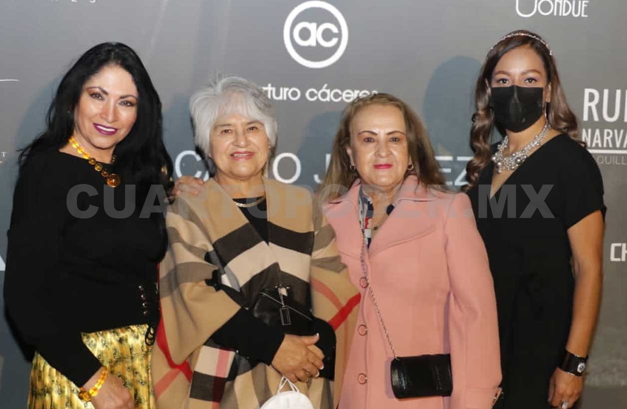 Sensacional noche de moda