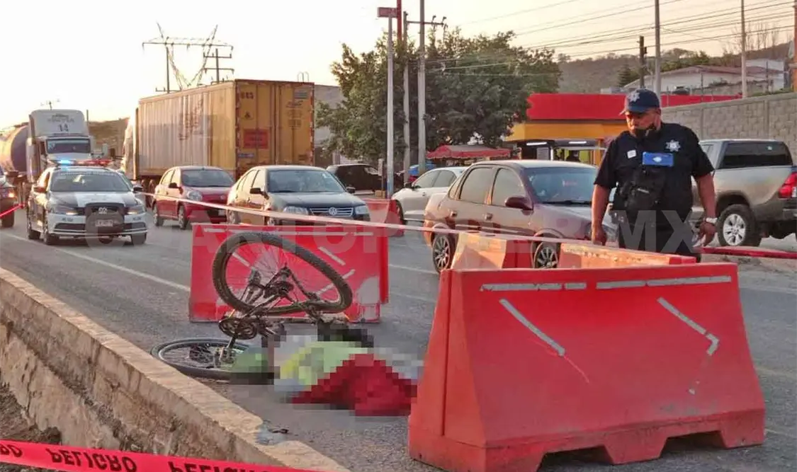 Cicilista fallece al ser aplastado en libramiento