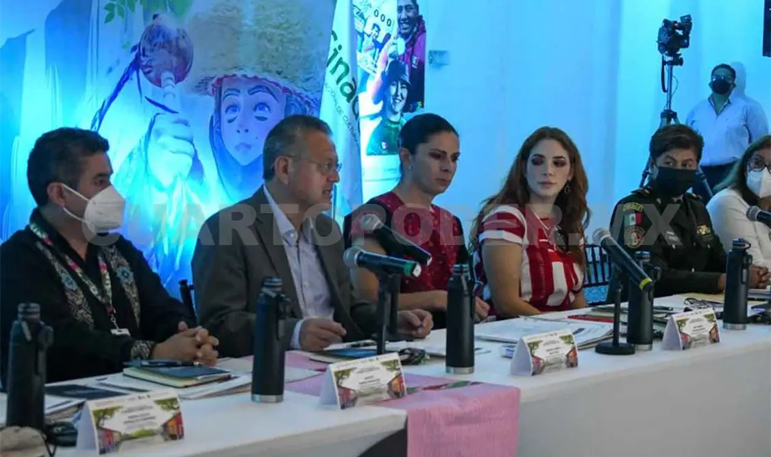 Ana Guevara encabeza reunión en San Cristóbal