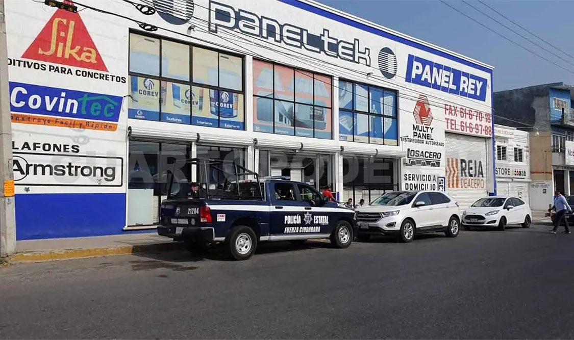 Roban negocio de pinturas y se llevan 250 mil pesos