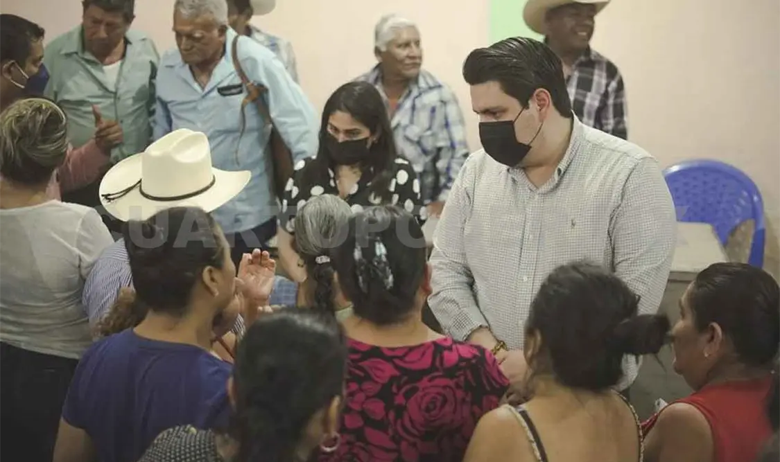 A días de la consulta, Carlos Molina llama a cerrar filas