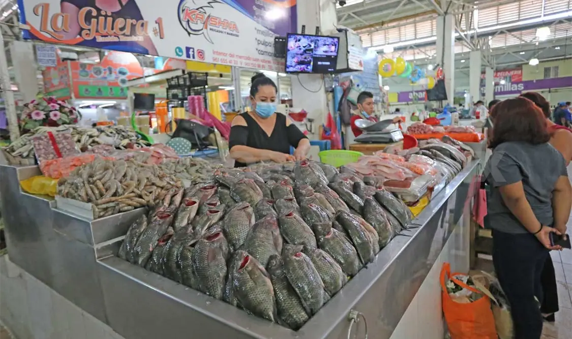 Pescados y mariscos incrementan su costo en mercados