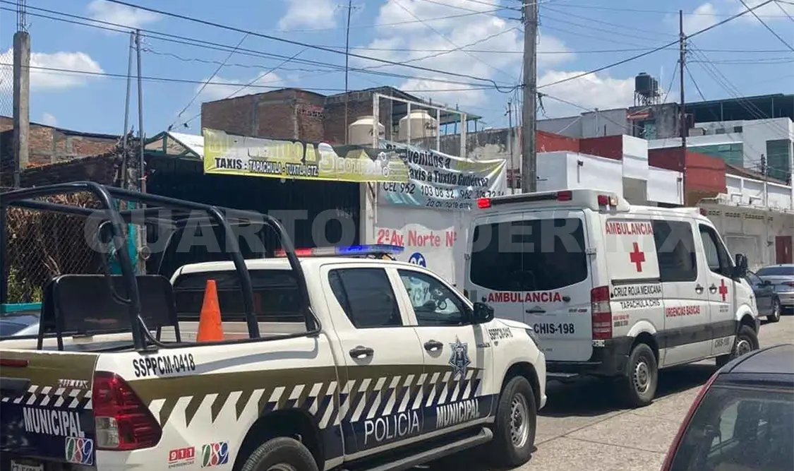 Muere hombre cuando esperaba su transporte